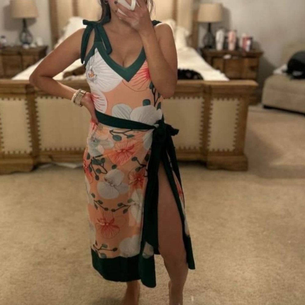 💥2 Pcs Floral One Piece Swimsuit and Sarong Skirt Set - Picture 5 of 6